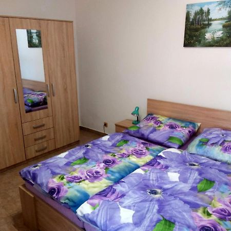 Apartmany Na Valse Susice Bagian luar foto