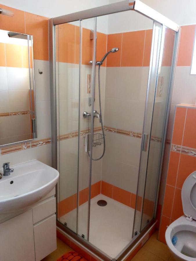 Apartmany Na Valse Susice Bagian luar foto